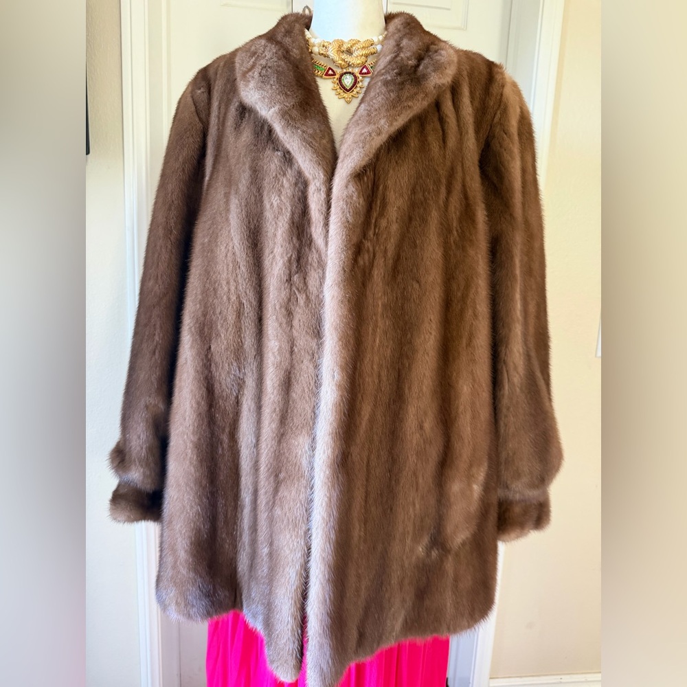 vintage Givenchy Fourrure mink coat in a light brown color  size 10